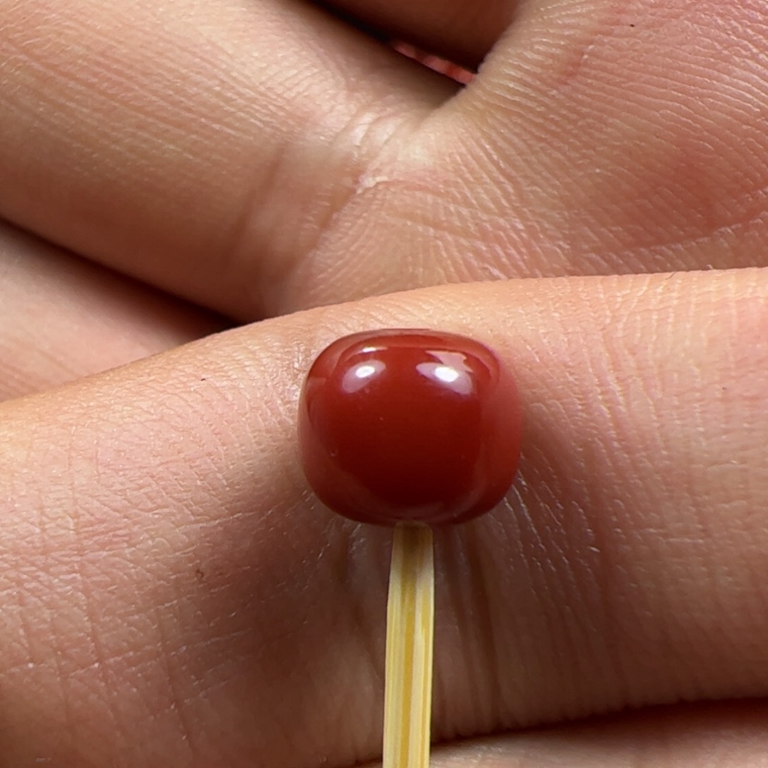 南红玛瑙珠子未镶嵌?***鸦