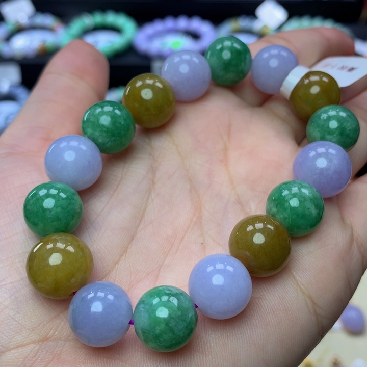 翡翠手链未镶嵌翡翠