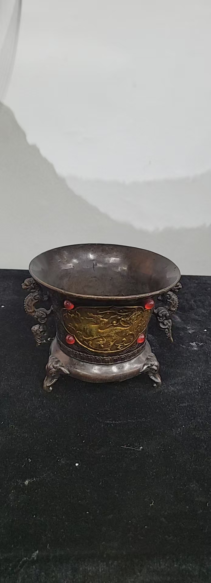 QD33  现代陶瓷艺术品高端瓷器赏盘赏器