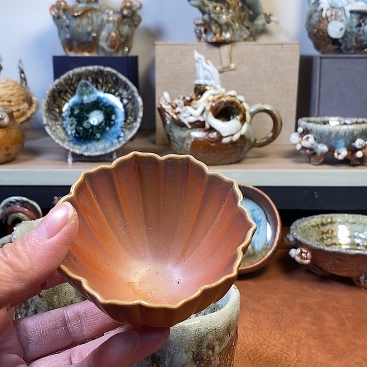 瓷片我们的确是一个人在一起了