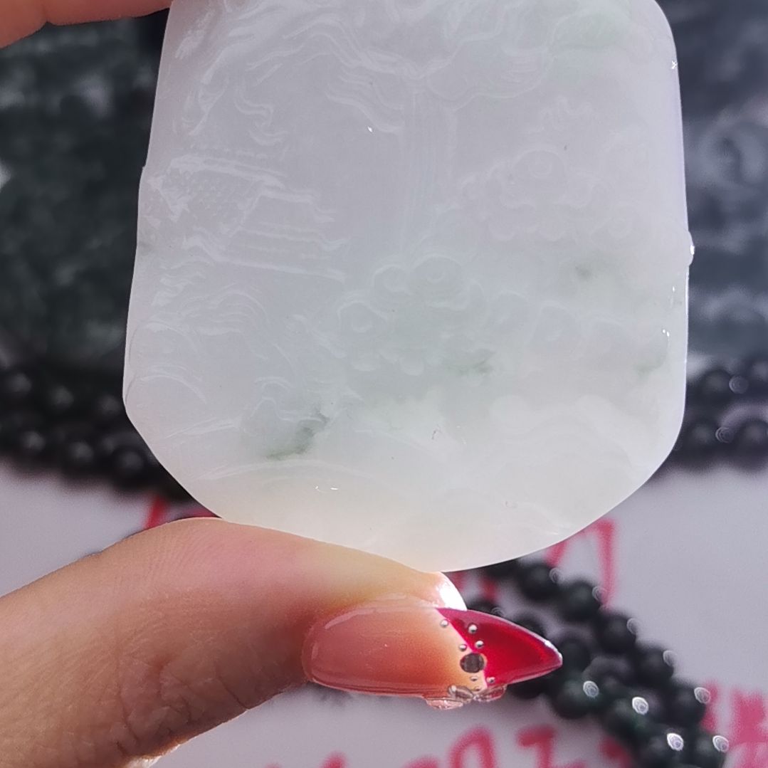 翡翠颈饰未镶嵌天然的A货翡翠多样性发货