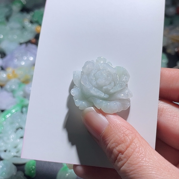 颈饰未镶嵌翡翠天