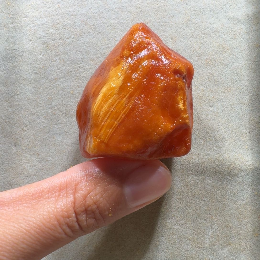 定制琥珀未镶嵌定制