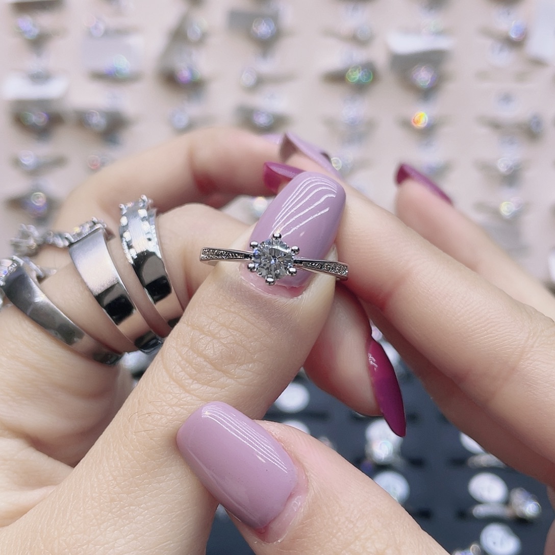 莫桑石非金属圈13. 周家小蛮腰50 福利