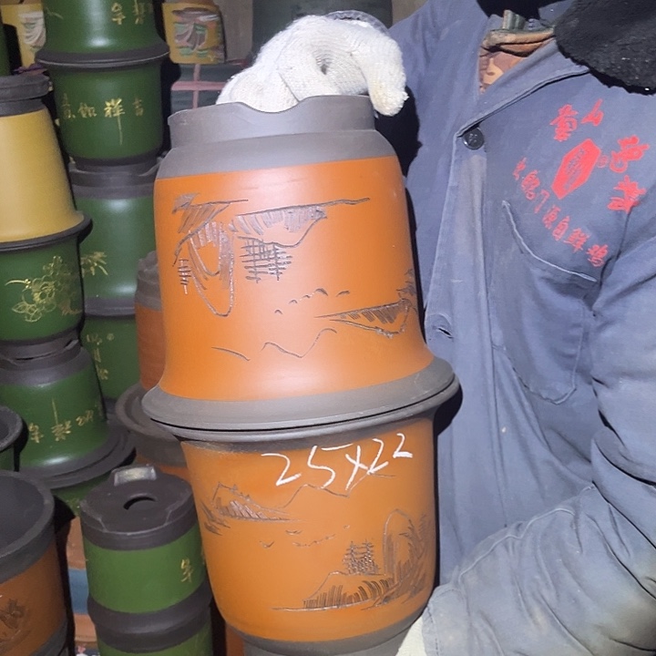 紫砂花盆紫砂花盆和