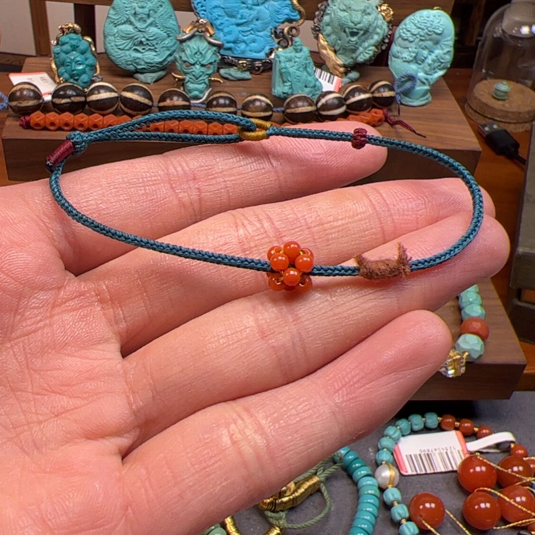 南红玛瑙手链未镶嵌