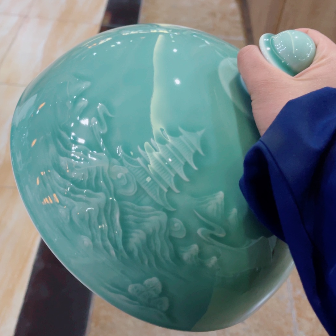 盘哈哈哈哈哈哈哈哈