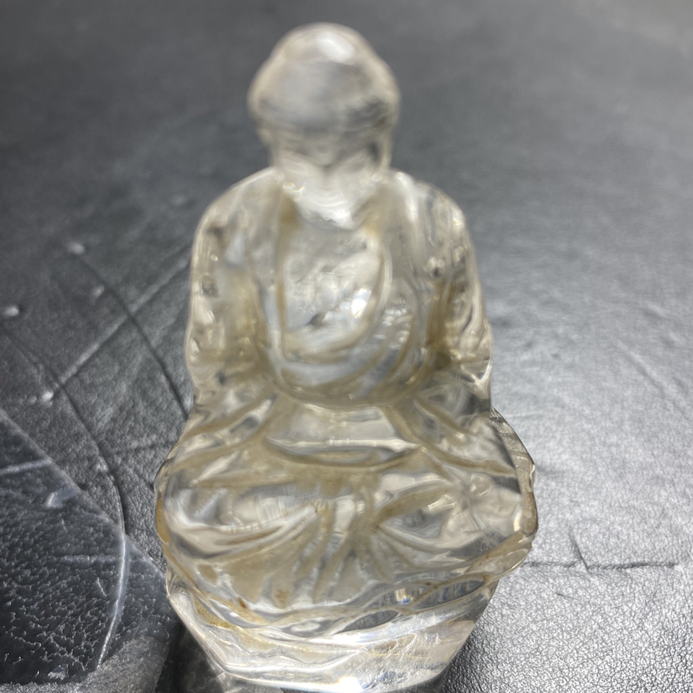 清仓农村收到天然白水晶大日如来摆件把件老货旧货手工精雕复古