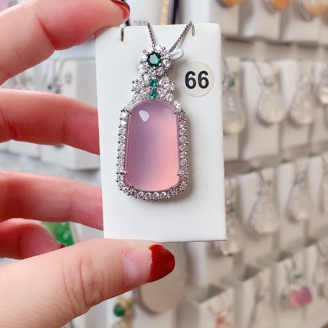 玛瑙/玉髓吊坠(赠链)未镶嵌