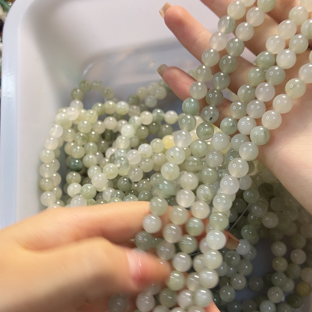 玛瑙/玉髓未镶嵌珠宝半成品天山翠卡8两条