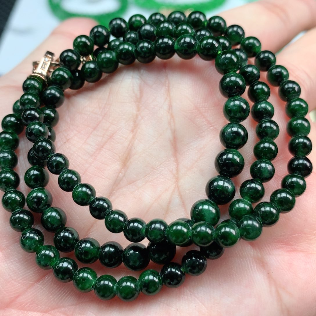 翡翠手链未镶嵌翡翠