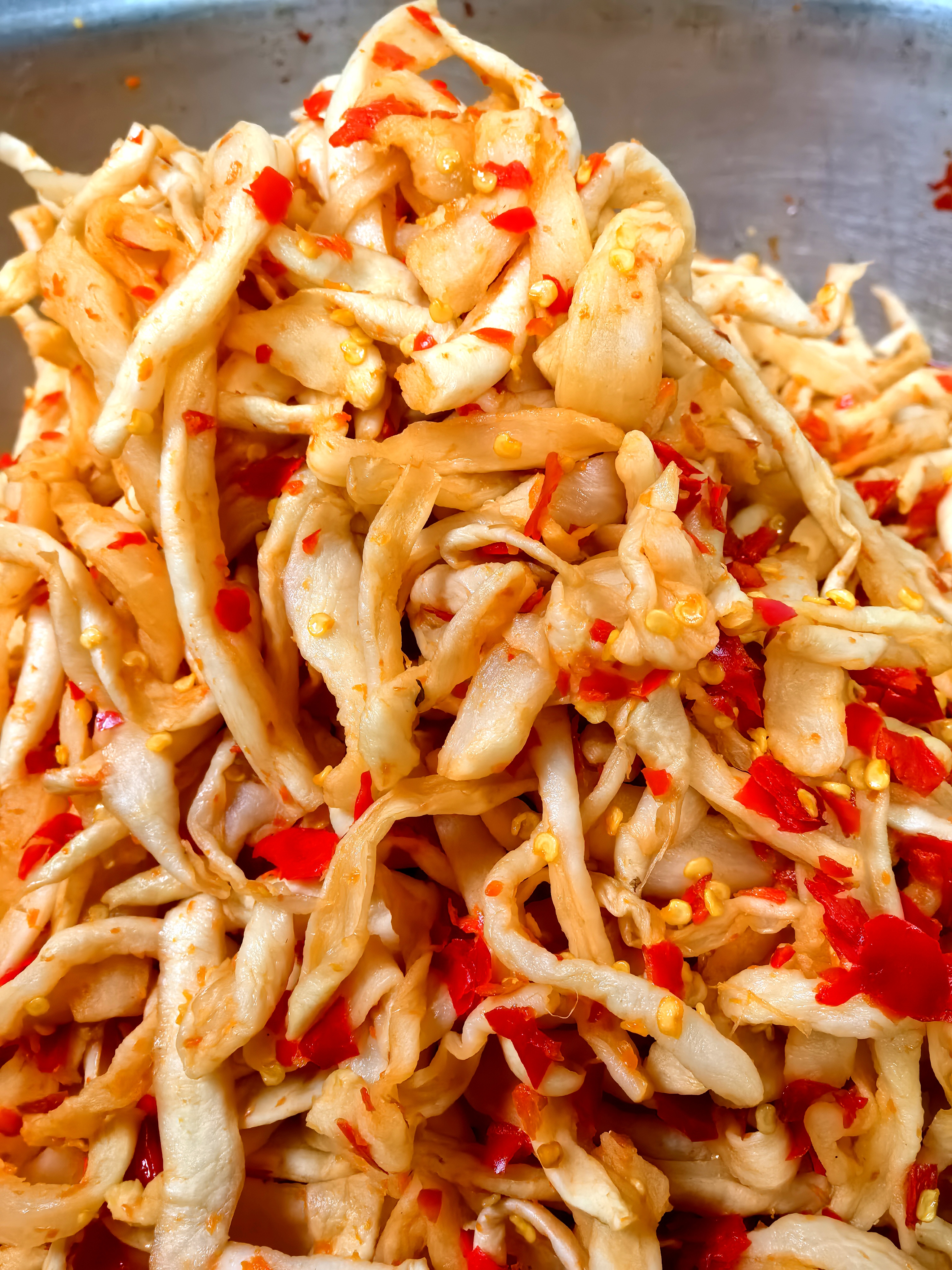 湖南特产香辣脆爽萝卜条开胃下饭嘎嘣脆  