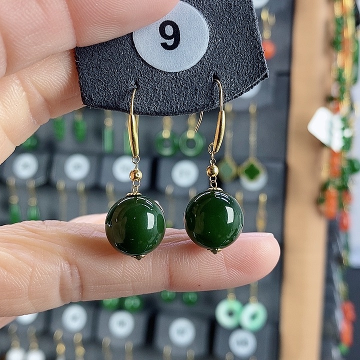 和田玉耳饰18K金镶嵌