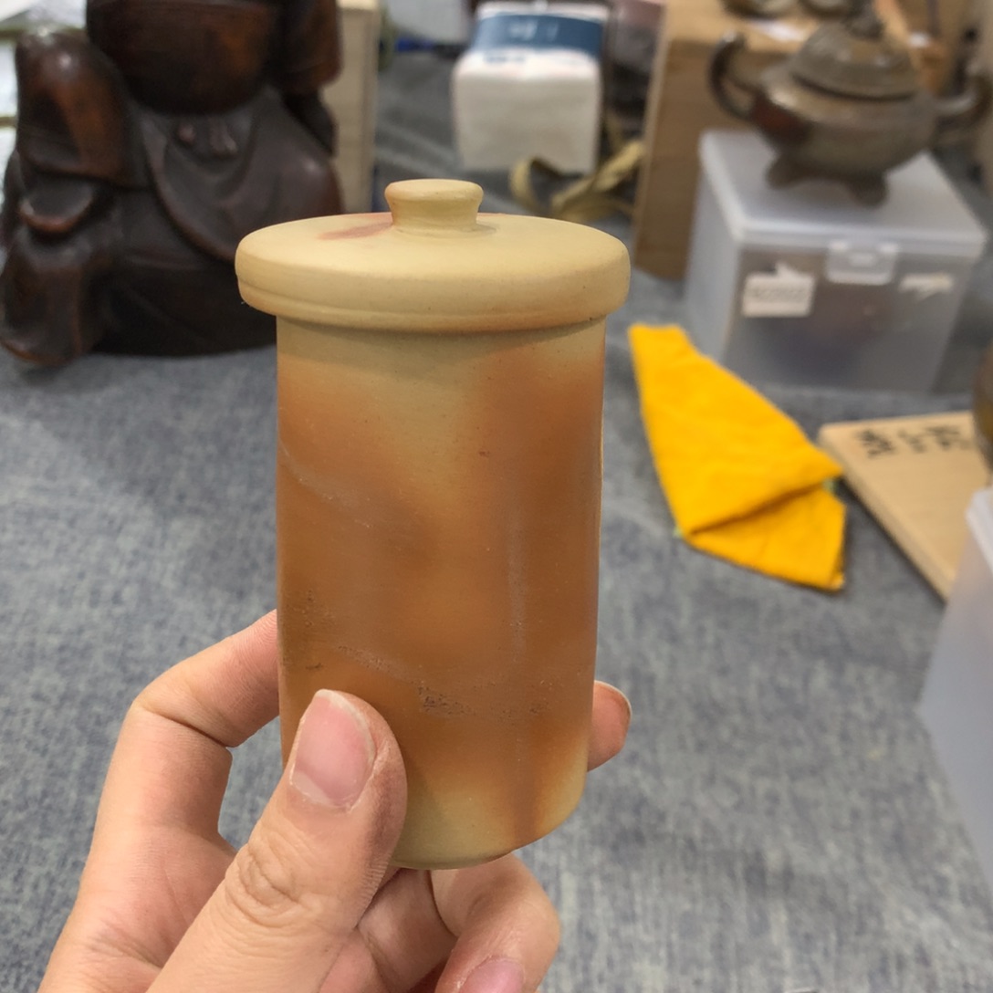 紫砂茶杯非常美丽漂亮的物品