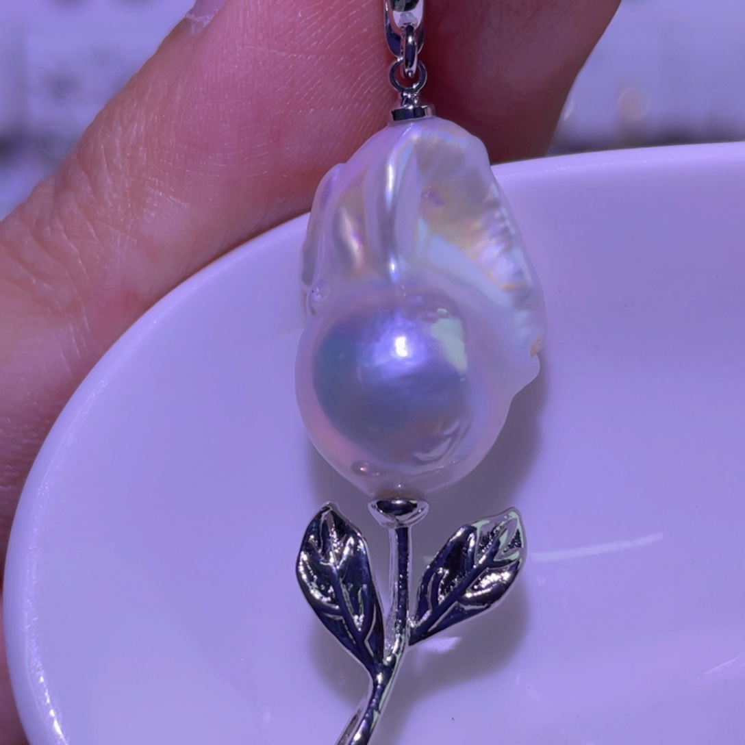 天然淡水珍珠吊坠银S925镶嵌淡水珍珠