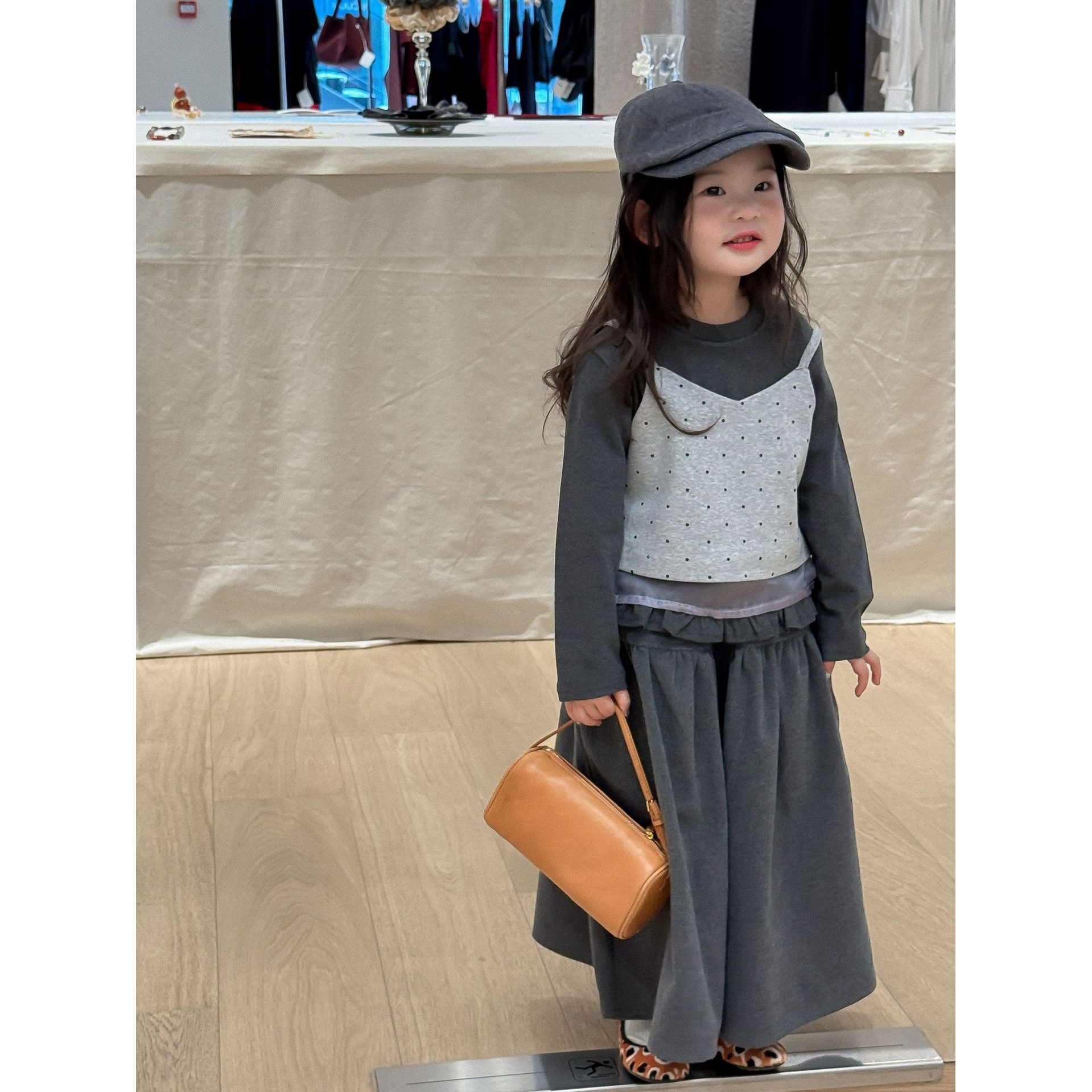 小粉象 ·2025女童秋季新款韩版时尚波点吊带打底衫阔腿裤套装