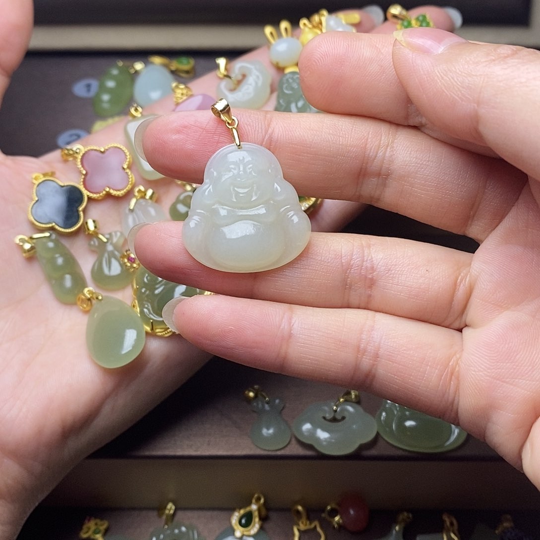 和田玉颈饰银S925镶嵌