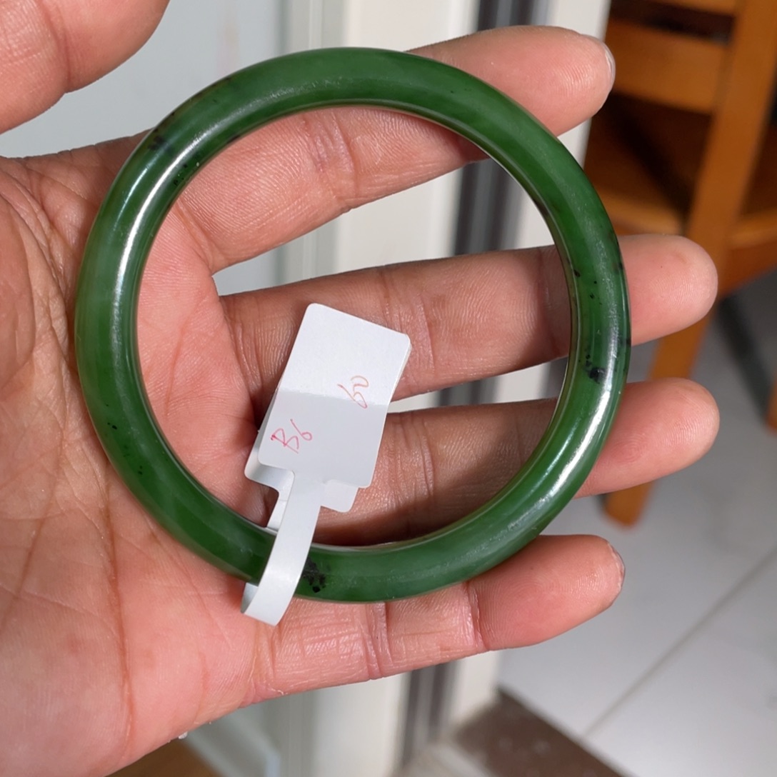 和田玉（碧玉）手镯未镶嵌蒋*儿