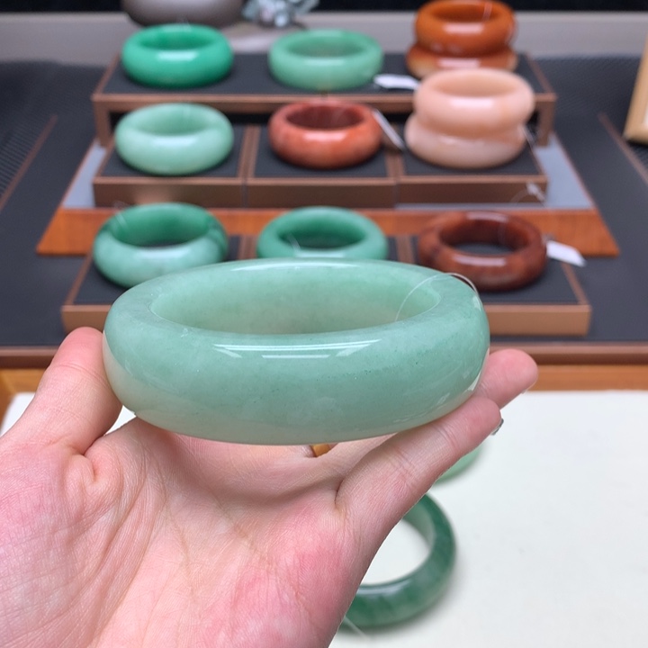 青***筝石英质玉（非洲翠）合金佘太翠