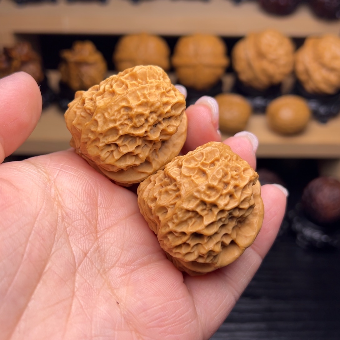 文玩核桃吊坠宏*1z--———