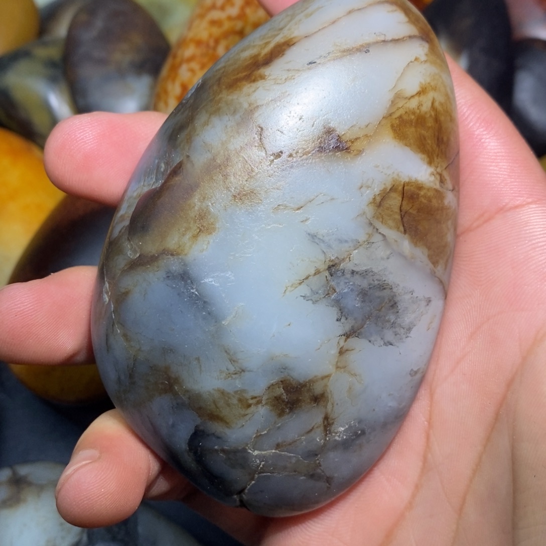 和田玉未镶嵌珠宝奇石