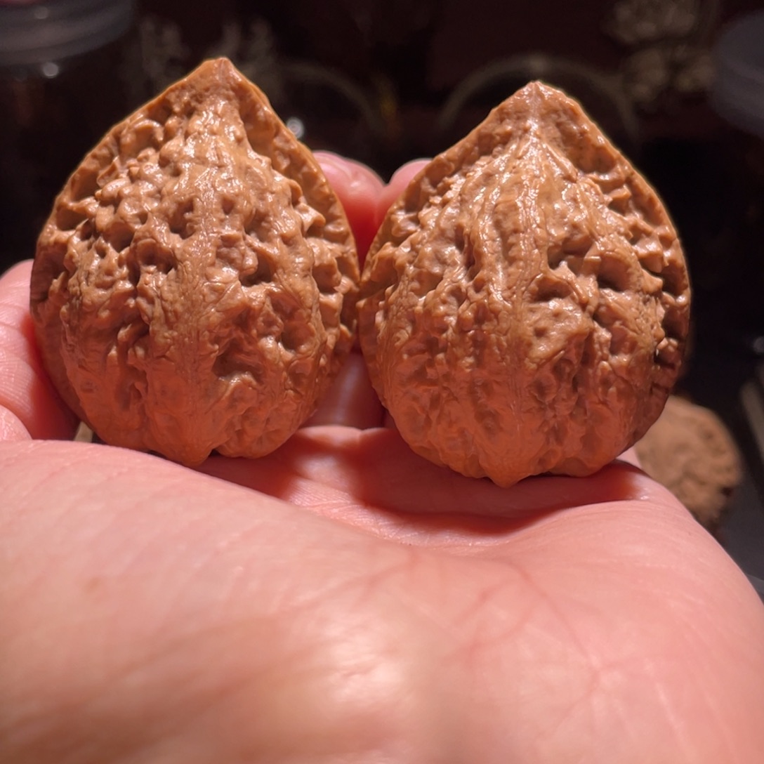 文玩核桃吊坠金钱底67