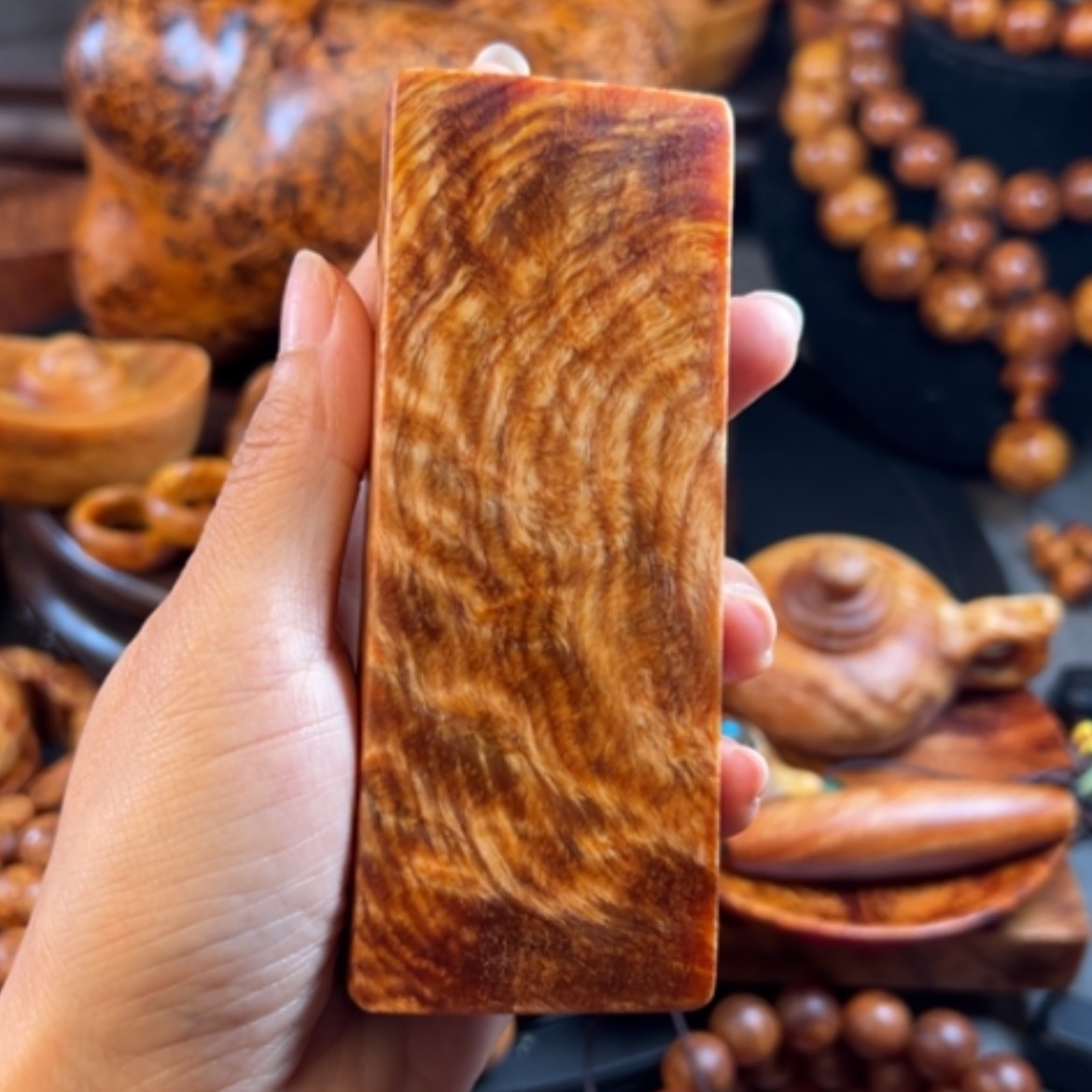 【闪购商品】松木（琥珀木）把件原****虾