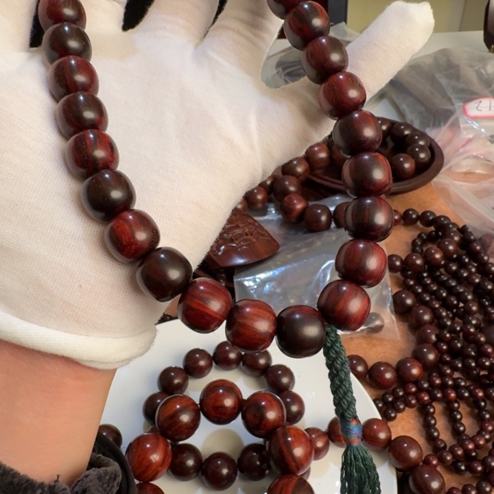 檀香紫檀（小叶紫檀）马车料1314*31颗瑕疵特价手持