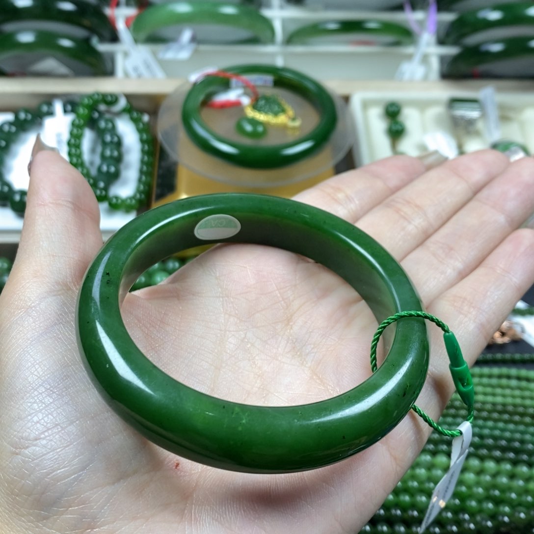 和田玉（碧玉）手镯未镶嵌58