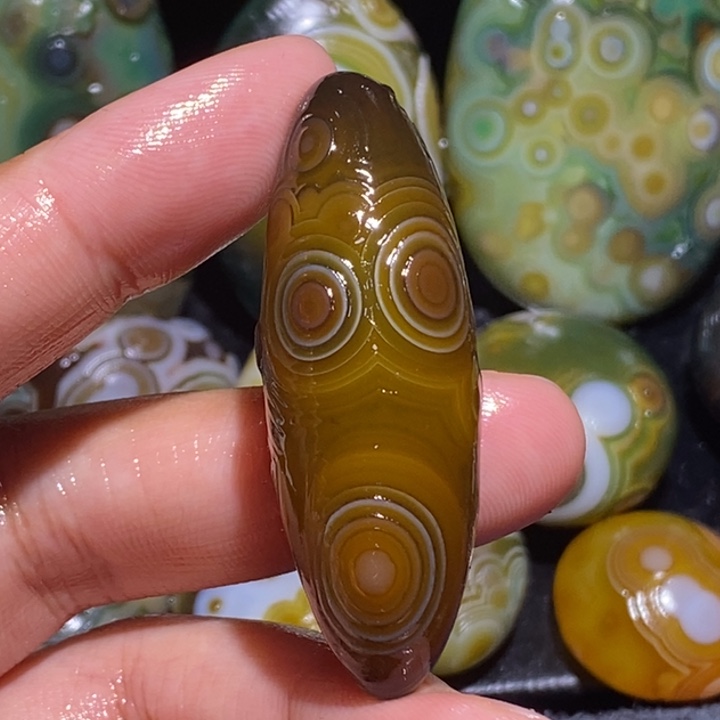 未镶嵌玛瑙/玉髓珠宝奇石