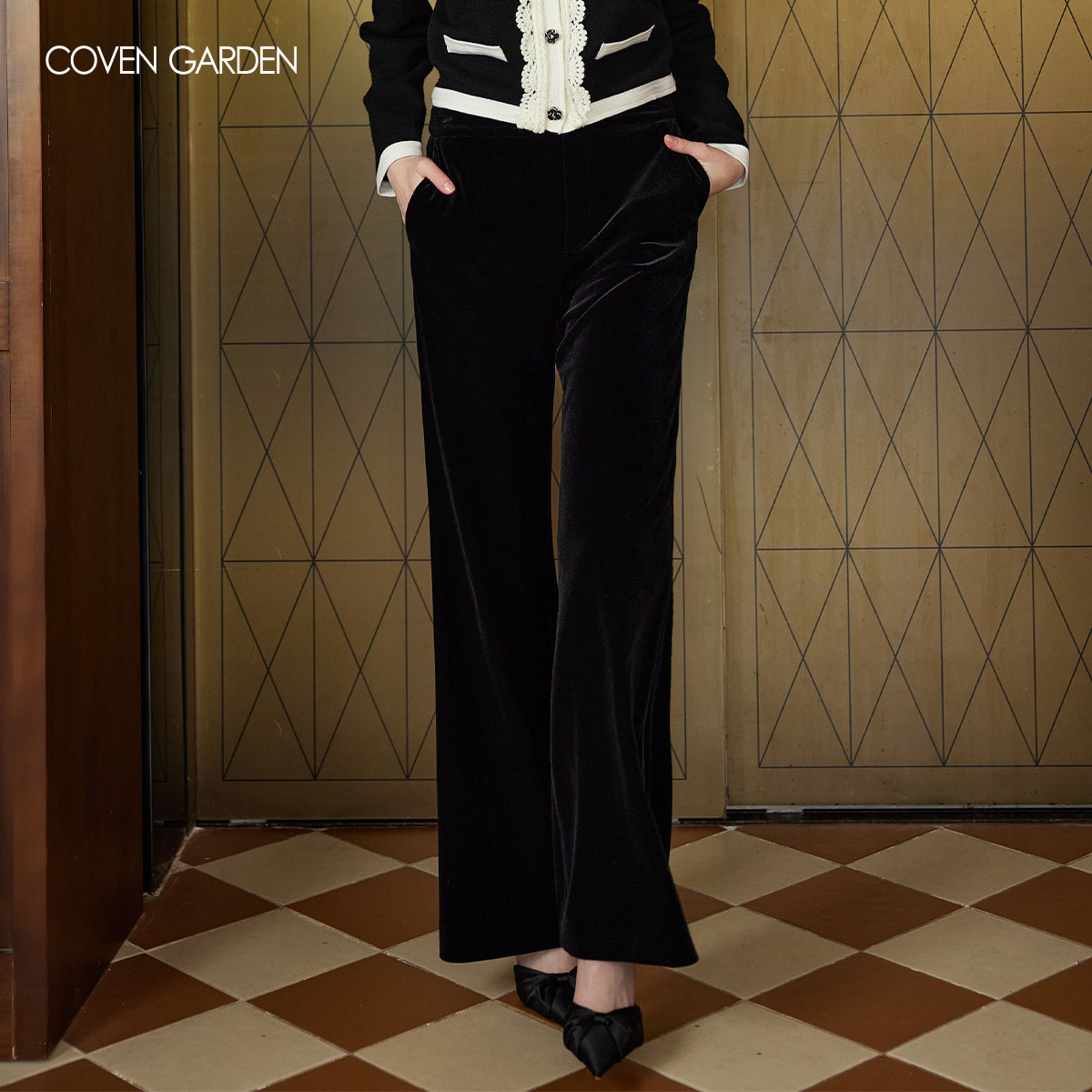 【陈大可专属】哥文花园显瘦黑色丝绒微喇叭裤CLA4065180