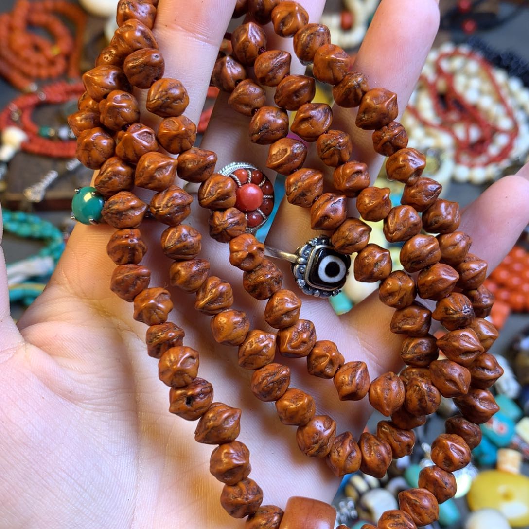 吊坠金刚菩提……………………