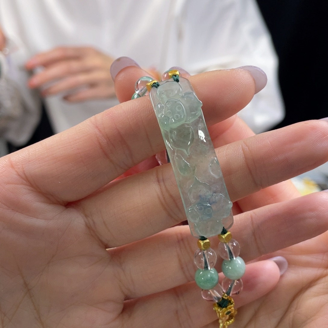 翡翠手链未镶嵌代编织