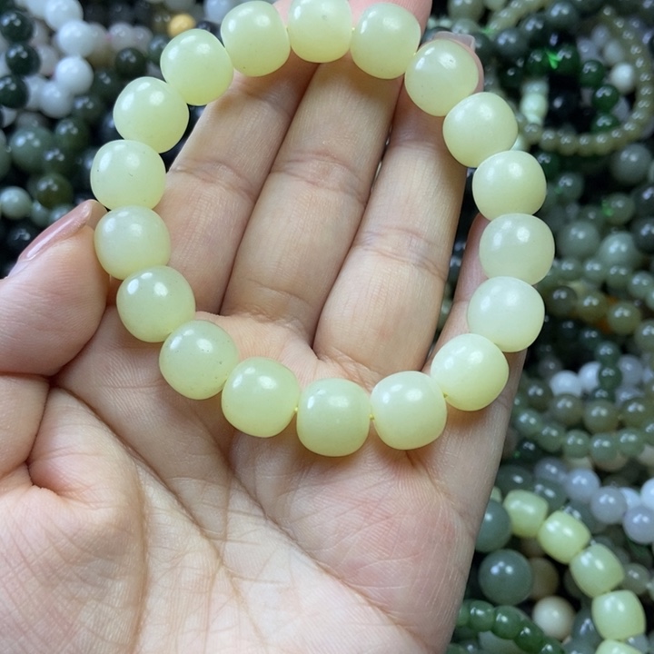 颈饰未镶嵌和田玉卡12