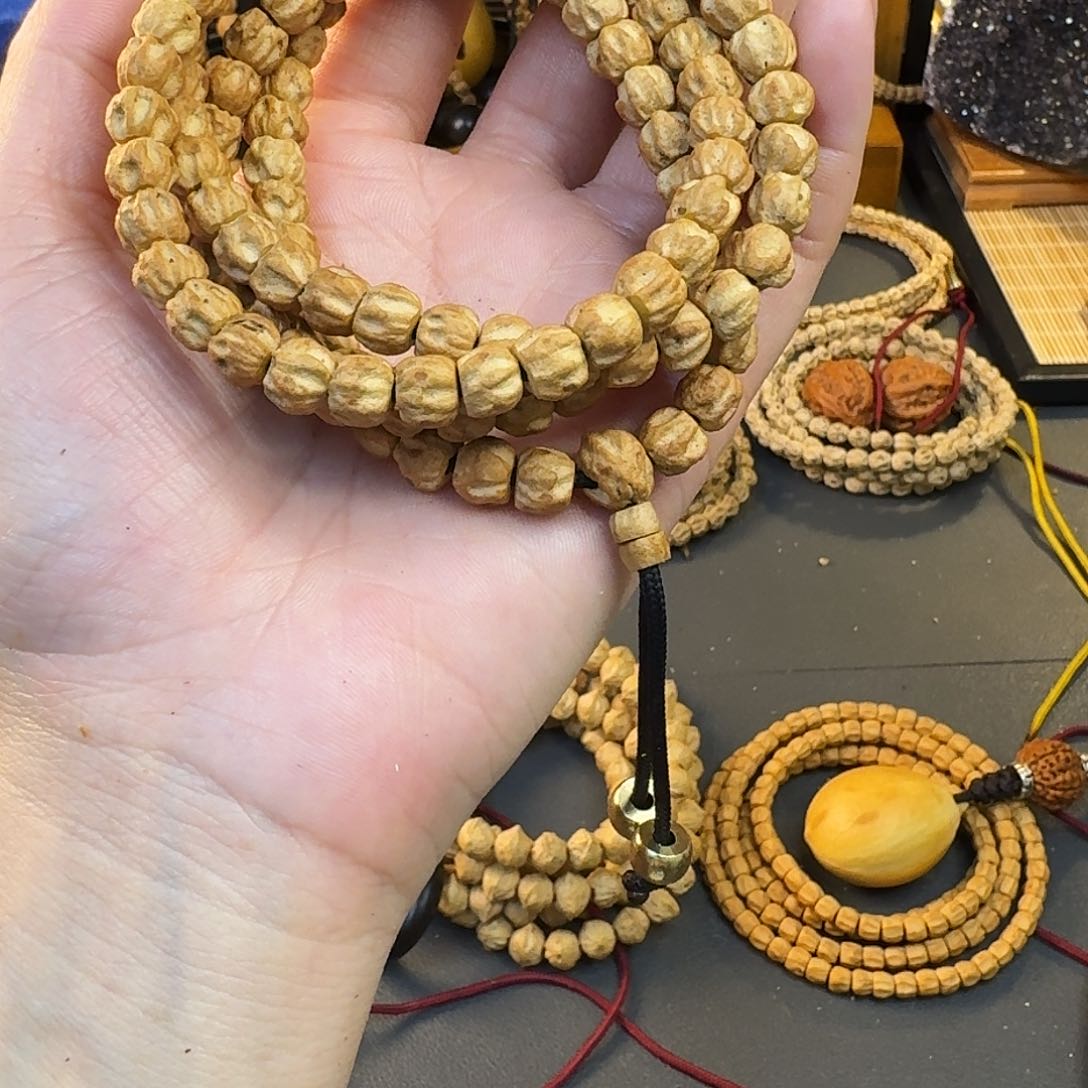 柏香籽/百香籽手串?****。