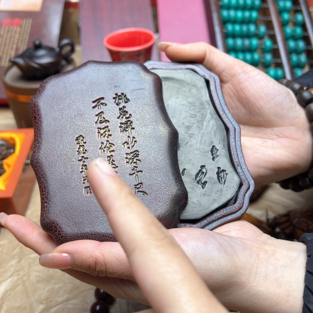 大叶紫檀（黑酸枝木类）