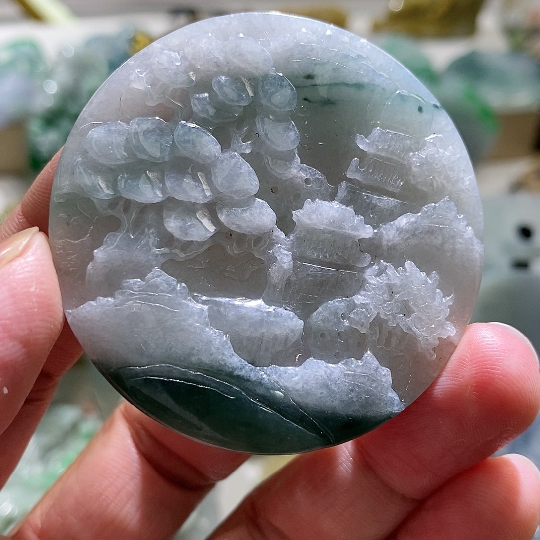 【闪购商品】翡翠颈饰未镶嵌111111111111