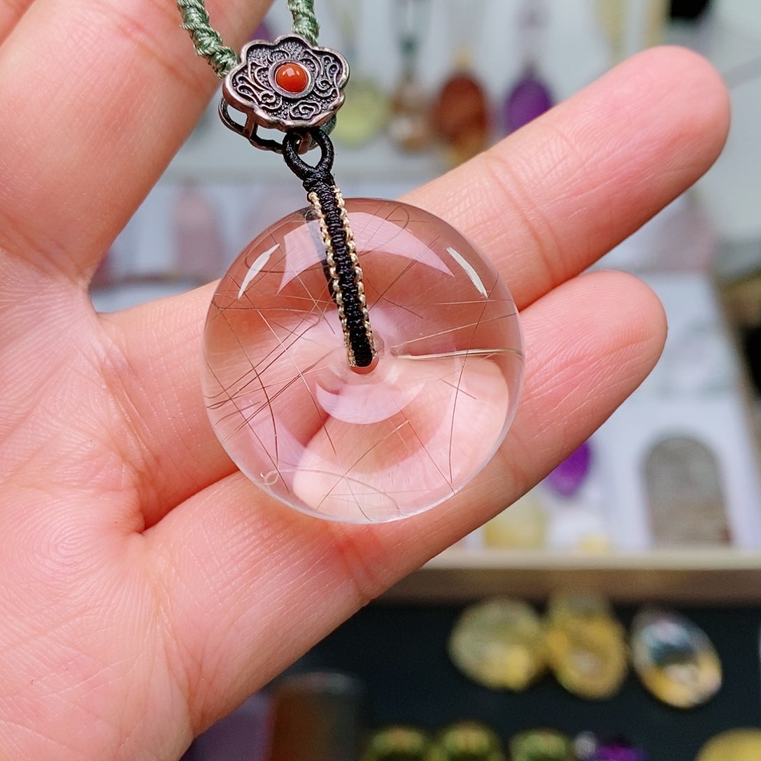 水晶吊坠(赠链)未镶嵌