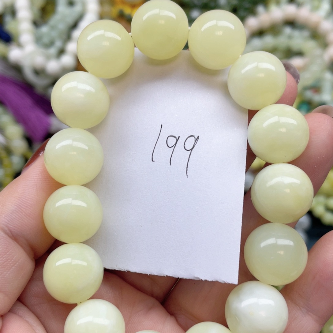 未镶嵌蛇纹石玉手链