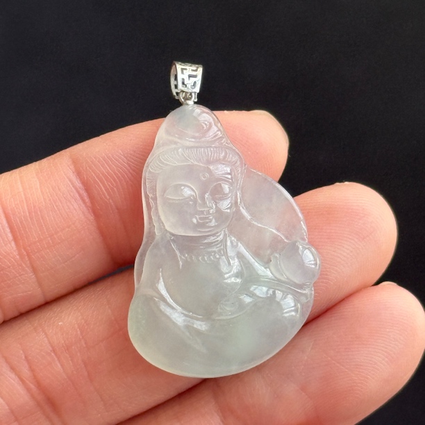 冰飘淡蓝绿18K宝宝观音宝宝佛(赠链)缅甸a货翡翠，自然光实拍