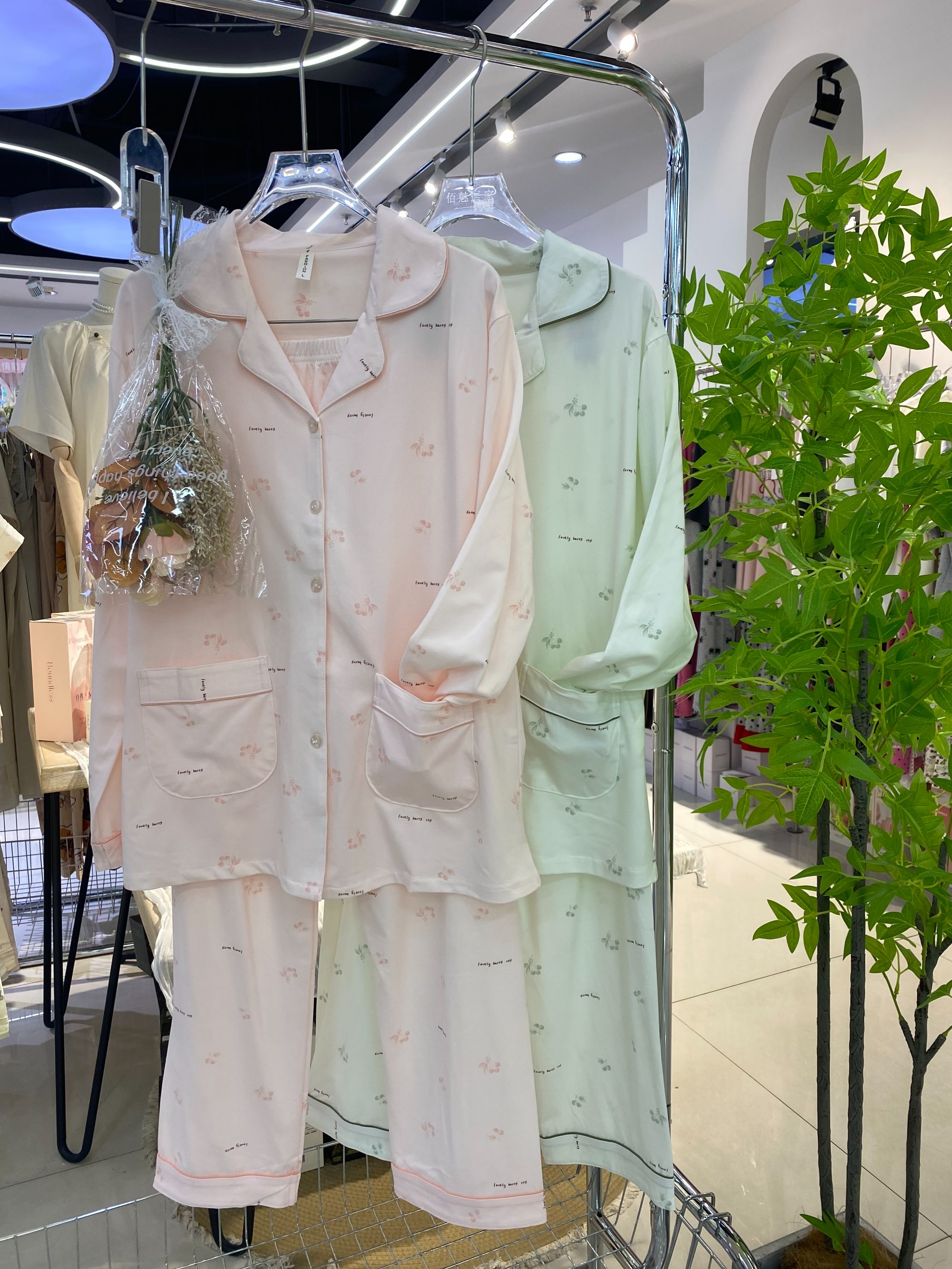 YY女士家居服套装清货断码特价