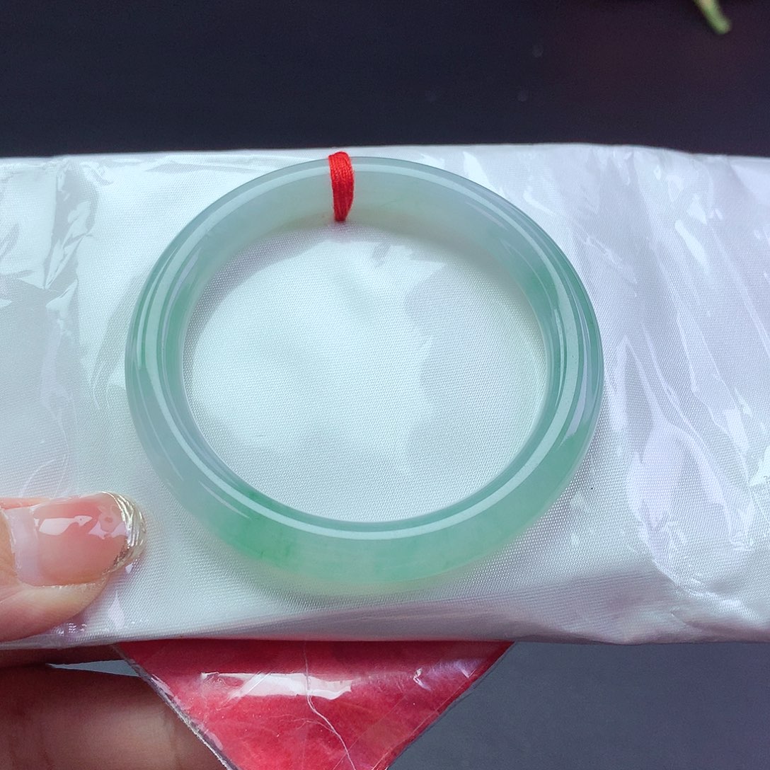 【闪购商品】翡翠手镯未镶嵌a 163375