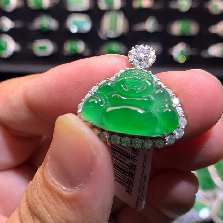 【闪购商品】翡翠银S925镶嵌颈饰佛公