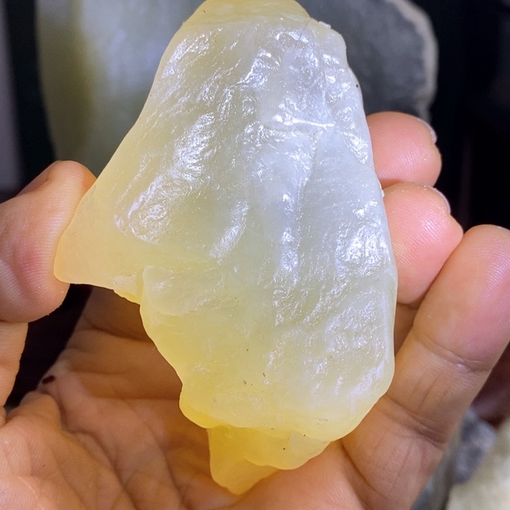 蛇纹石玉珠宝岫玉原石未镶嵌