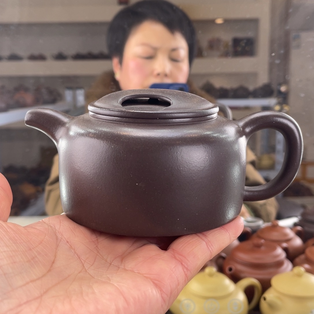 紫砂茶壶大水潭天青牛盖莲子260cc