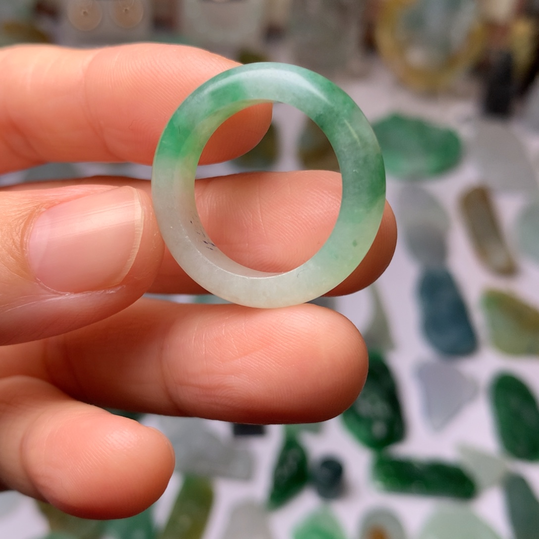 你***个定制翡翠未镶嵌翡翠