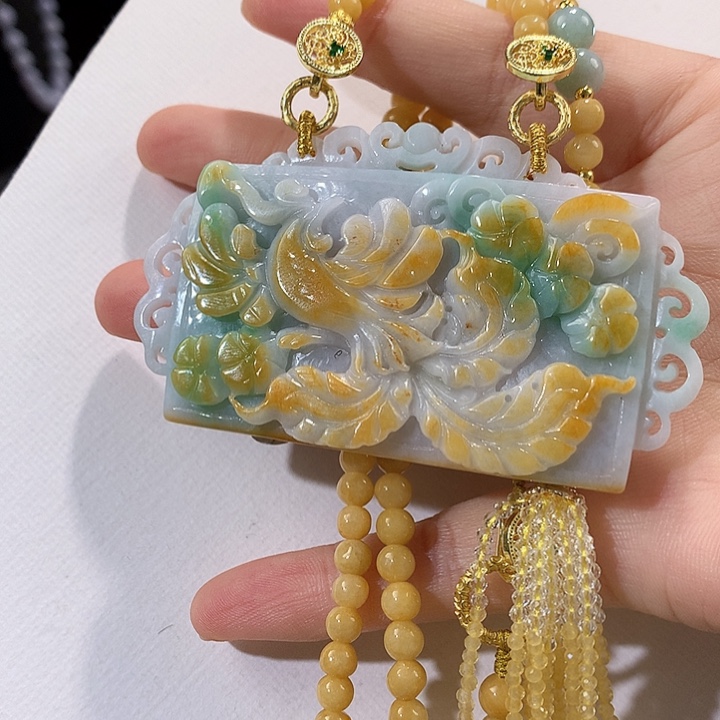 翡翠未镶嵌颈饰翡翠吊坠