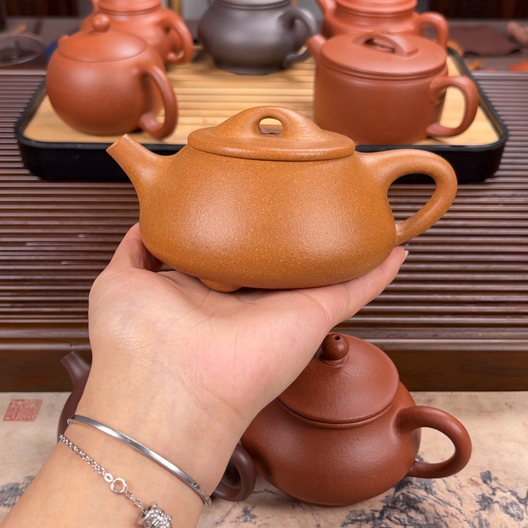 紫砂茶壶250CC黄金段石瓢