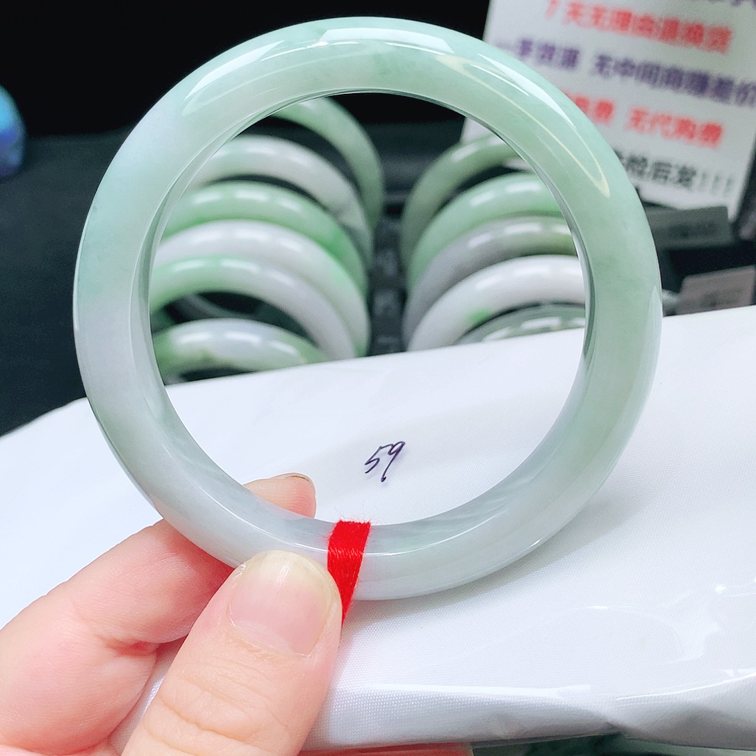 翡翠未镶嵌手镯224
