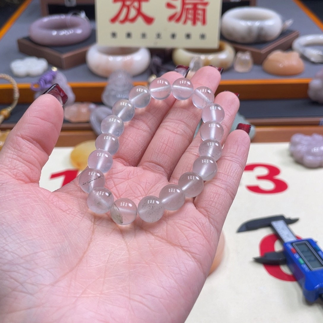 未镶嵌手镯石英质玉浪**酵